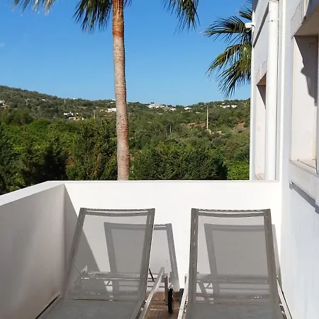 Entrecolinas 4* Paderne (Faro)