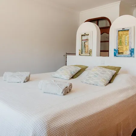 Entrecolinas Couette-café 4*