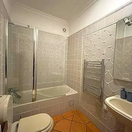 Entrecolinas Bed & Breakfast Albufeira